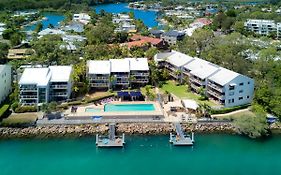 Noosa Shores 4*